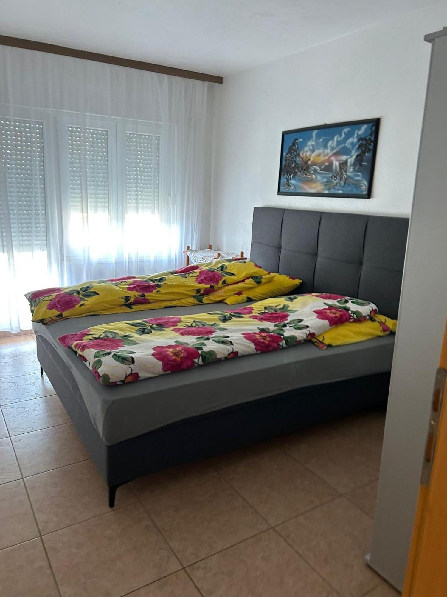 Villa Julian & Juliana Krk Town Luaran gambar